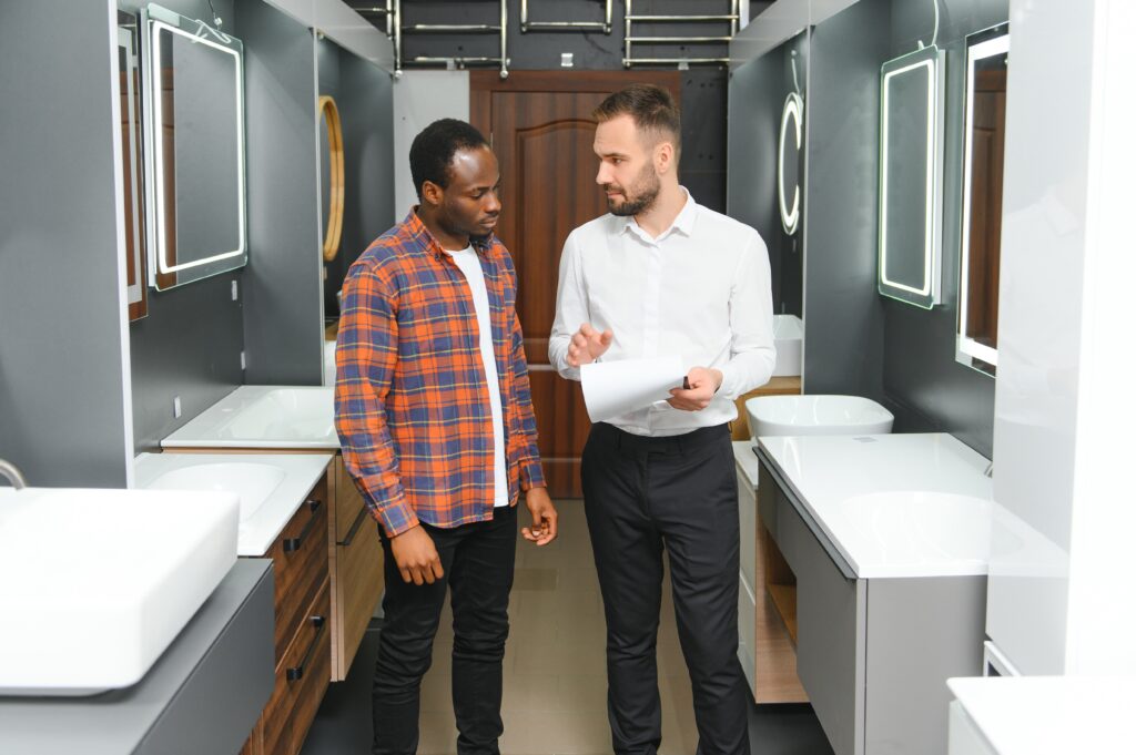 Customer and designer are discussing the project