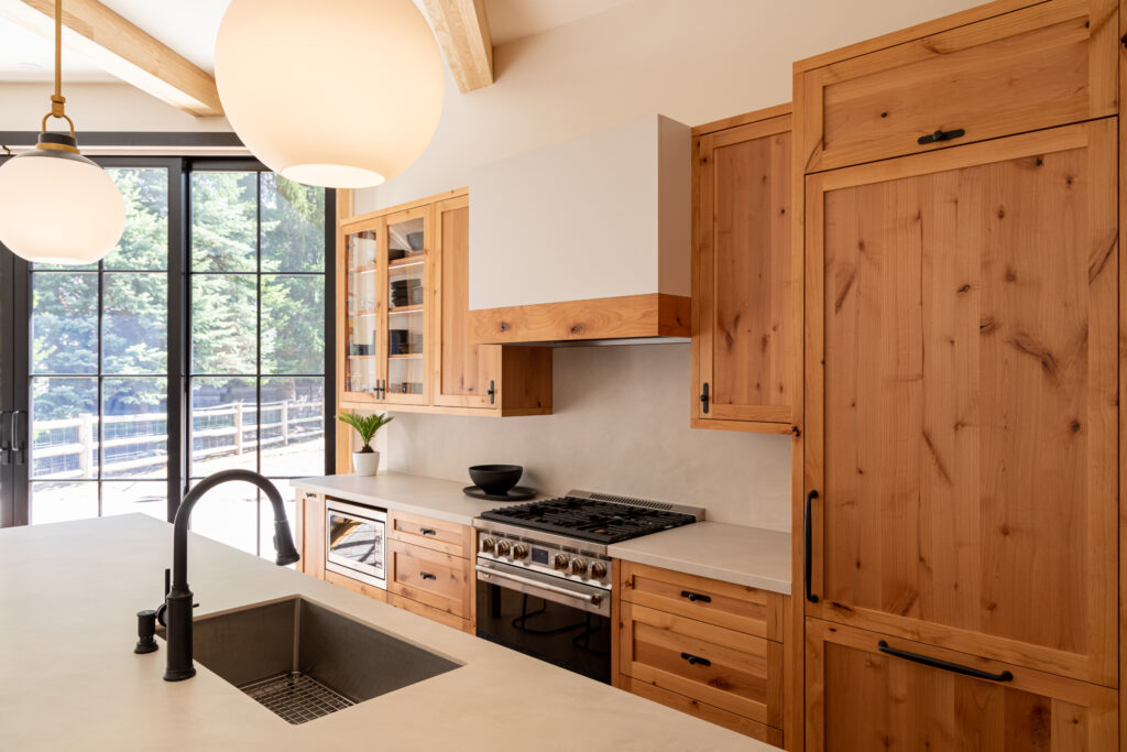 geometric cabinet hardware trends