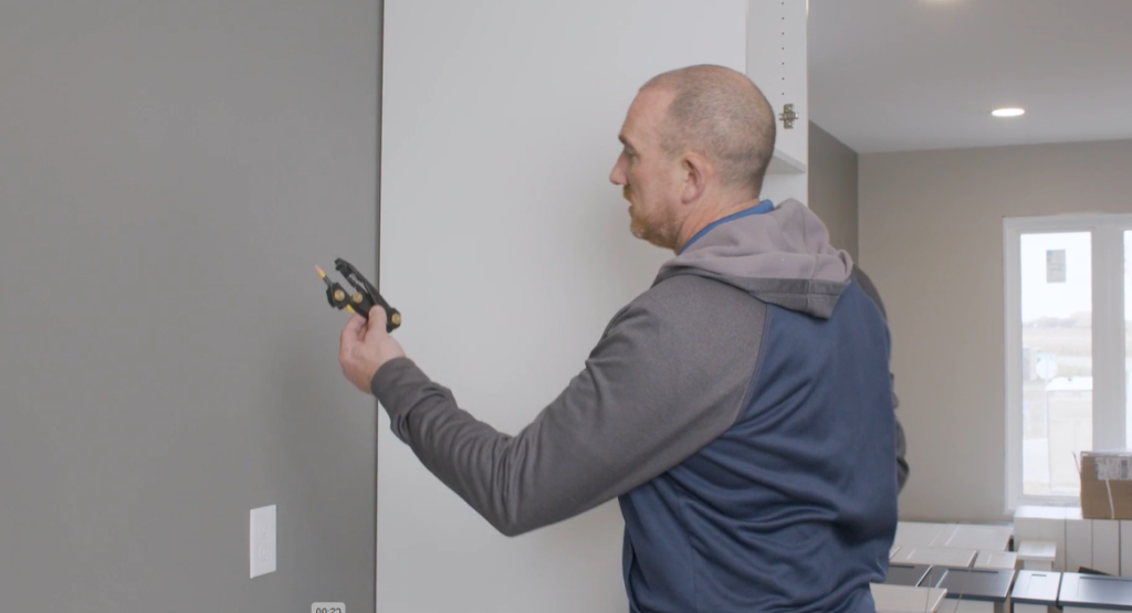 How to Scribe a Wall for Kitchen Cabinet Installation